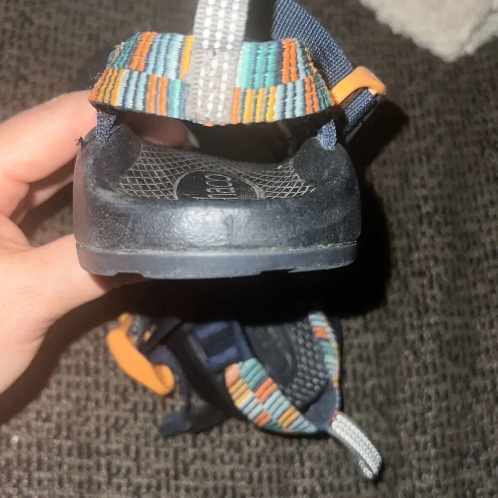 ✨Chaco Zx/1 Ecotread Sandals✨